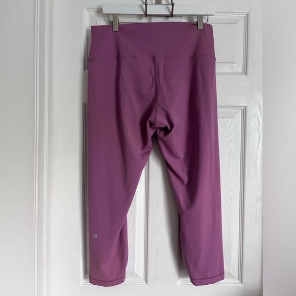 Lululemon Wunder Train High-Rise Crop 23" in Vintage Plum size 14 - Picture 4 of 4